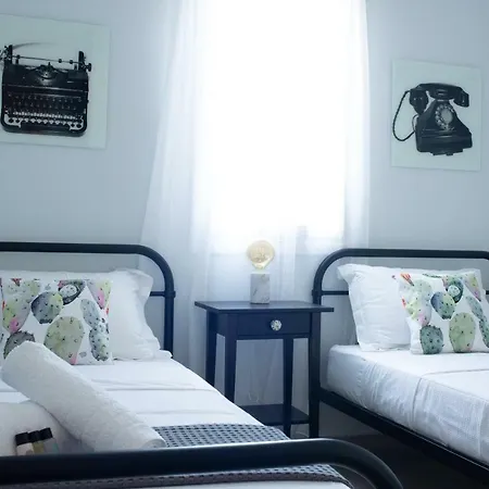 Apartment Harmonia House