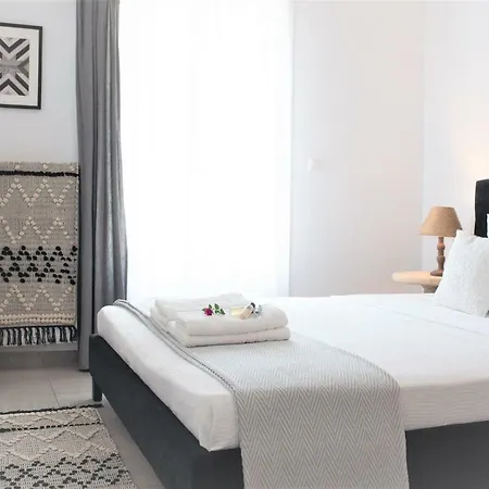 아파트 Harmonia House Kamári