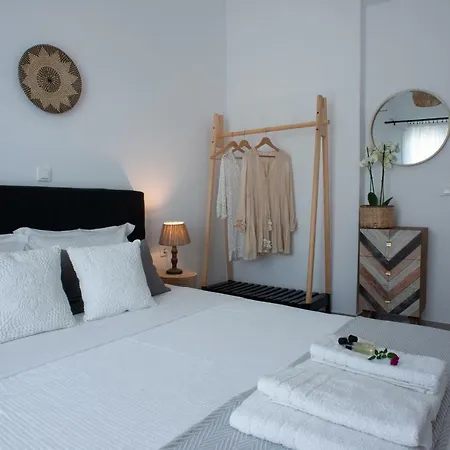 Harmonia House Kamári