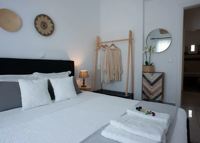 Harmonia House Kamári